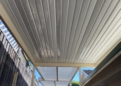 Stratco Outback Flat Pergola with Sunblade Fix Louvre roof, Glen Alpine